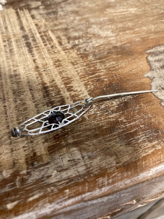 Vintage Sterling Silver Brooch • Color‑Shift Stone • Repair or Craft - Picture 12 of 17